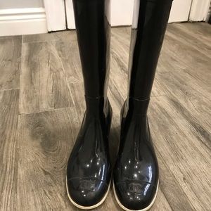 CHANEL rain boots black
